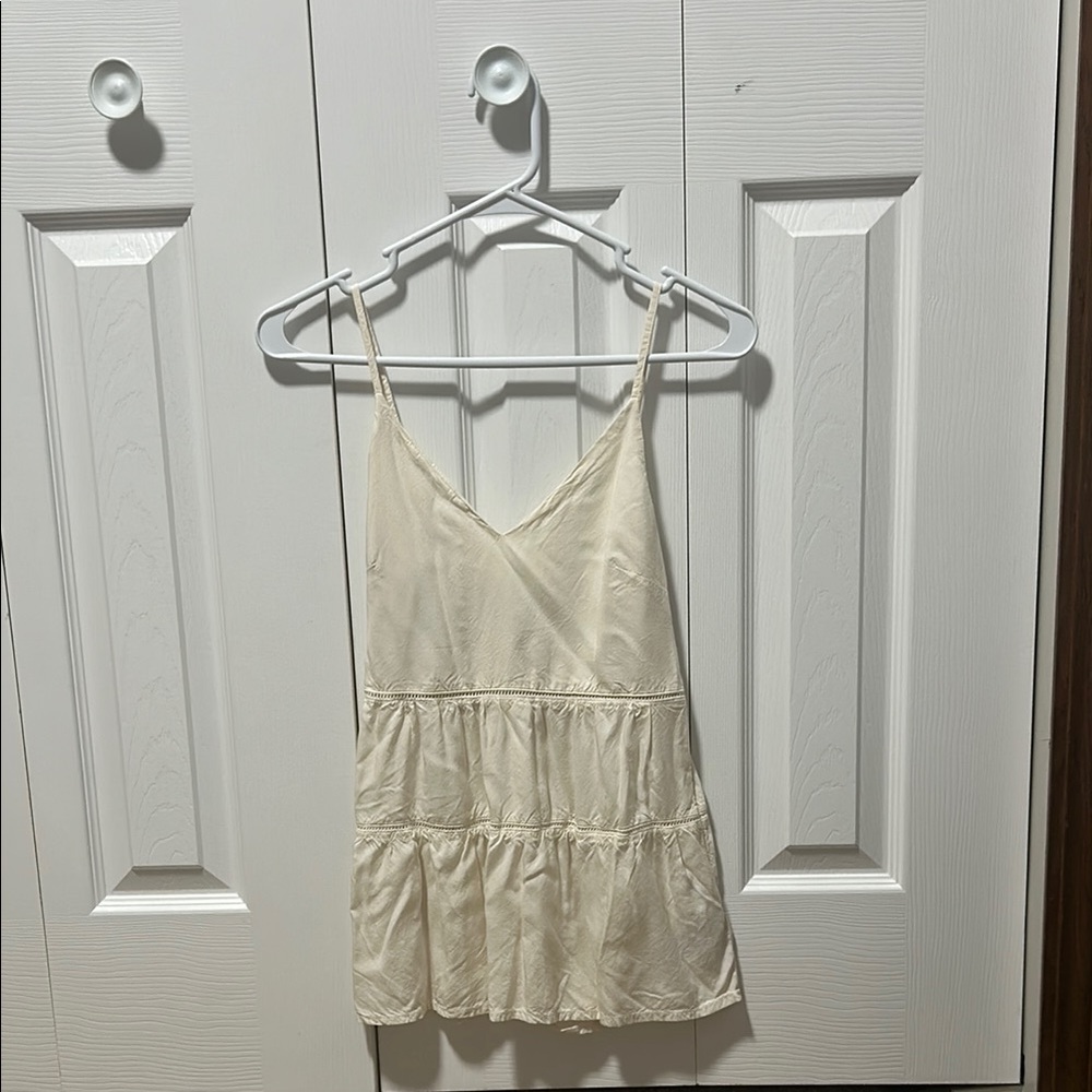 Old Navy Cream Tiered Camisole Tank Top